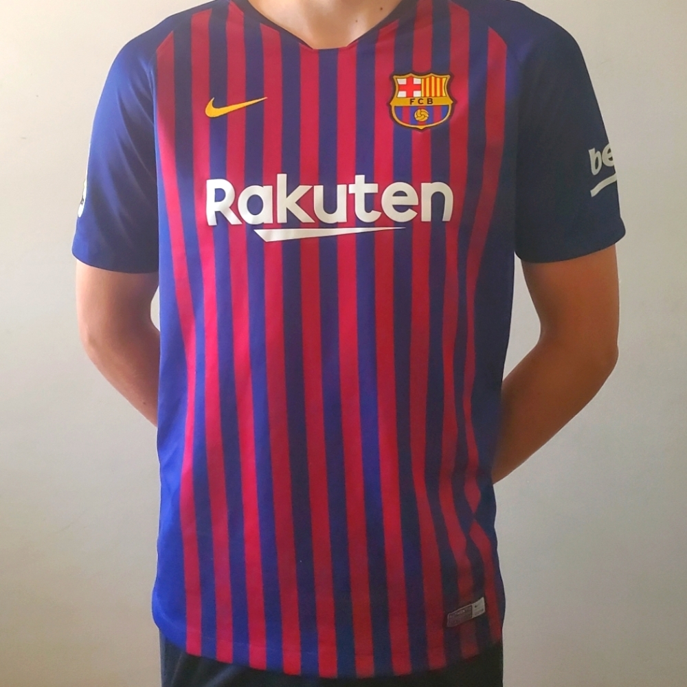 Authentic Barcelona soccer jersey Suarez 9
